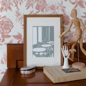 Linogravure terrasse de café parisien